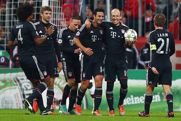 矶湖人应当 矶湖人应当